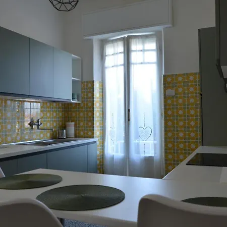 La Parisienne Villa