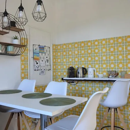 La Parisienne Villa