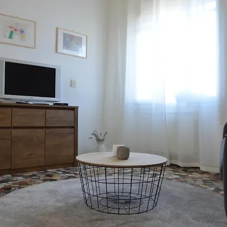 La Parisienne וילה