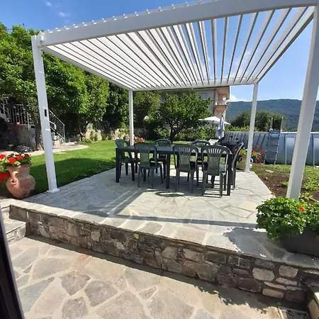 La Parisienne Diano Borello