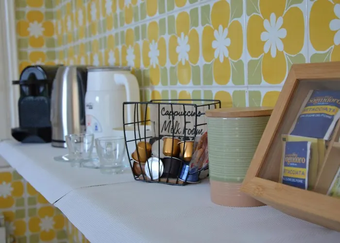 La Parisienne Villa Diano Borello