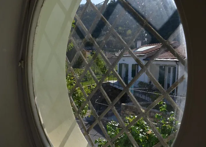 La Parisienne Diano Borello