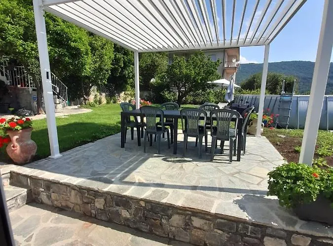 La Parisienne Diano Borello